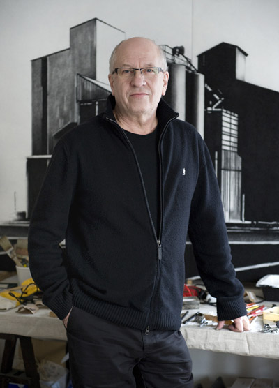 Portrait photographique de Jean-Pierre Potier dans son atelier par Christian Vignaud