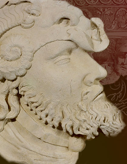 Médaillon sculpté d'une tête barbue et casquée, provenant du château de Bonnivet