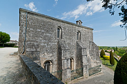 La chapelle Saint-Gilles, vue depuis les jardins du donjon