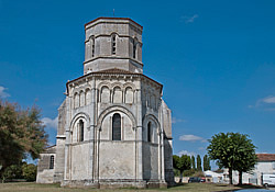 église de Retaud, vue du chevet
