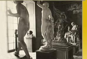 La salle de sculpture du Musée vers 1955