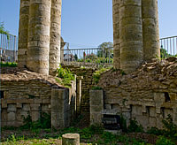 Ruine de l'entrée de la crypte