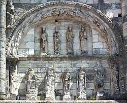 La façade occidentale de Saint-Nicolas de Civray (détail)