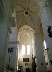Vue des voûtes du transept